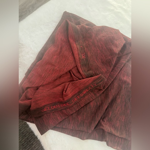 Men’s Lululemon shirt - Picture 3 of 3